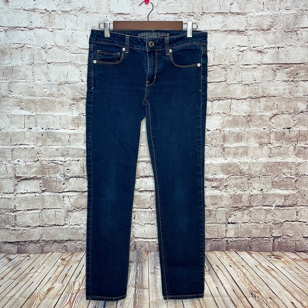 American Eagle Medium Wash Skinny Jeans 6 Short